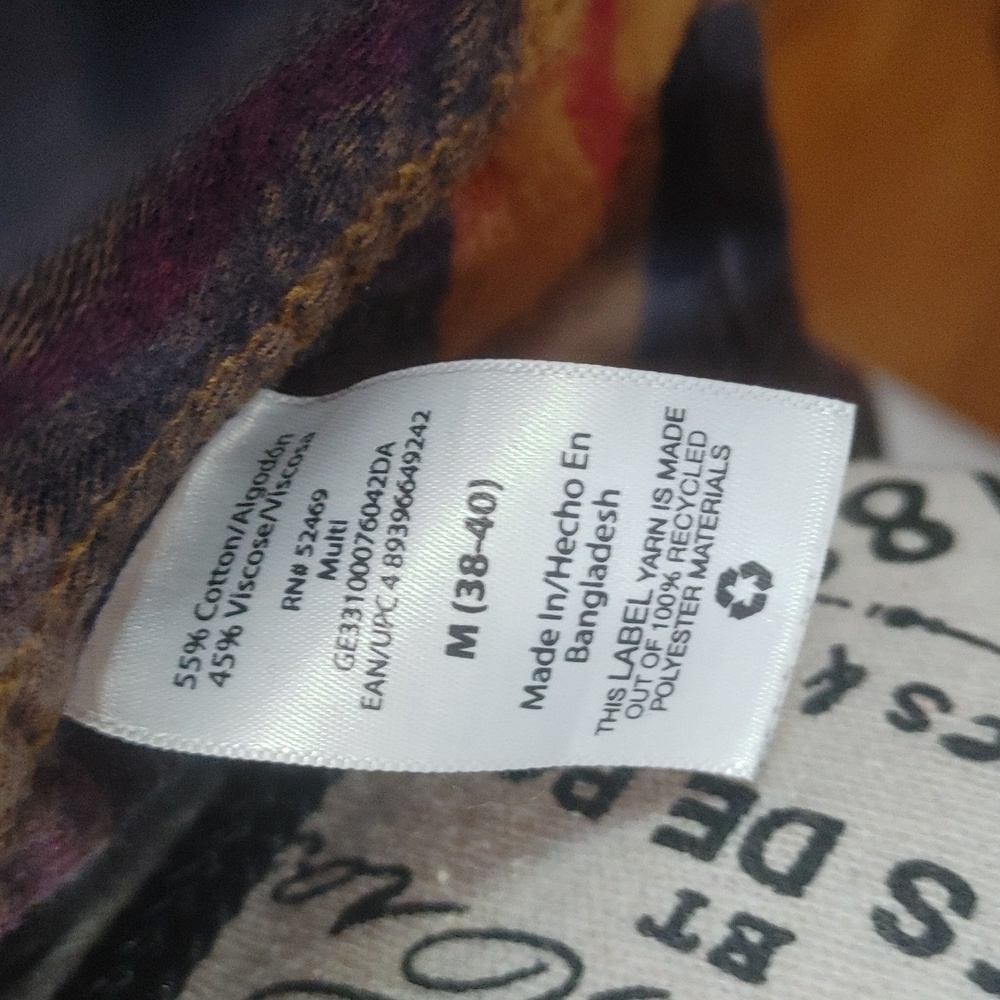 Men's Plaid Button Up - Picture 4 of 4